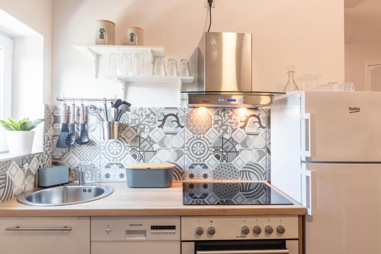 Apartmani Vesna Тухельске-Топлице Экстерьер фото