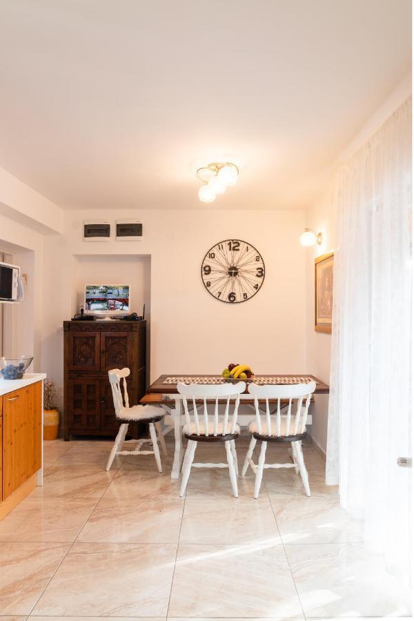 Apartmani Vesna Тухельске-Топлице Экстерьер фото