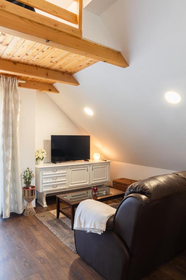 Apartmani Vesna Тухельске-Топлице Экстерьер фото