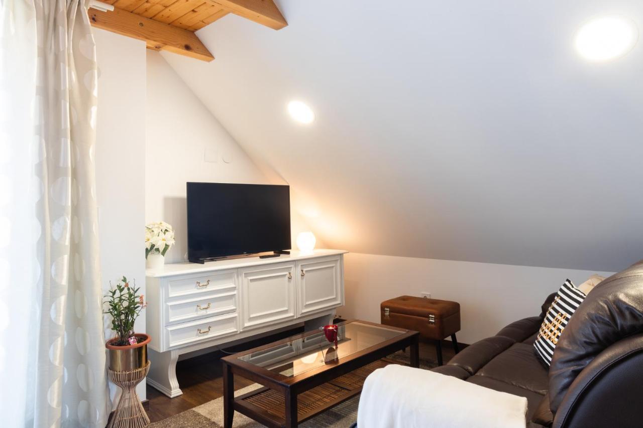 Apartmani Vesna Тухельске-Топлице Экстерьер фото